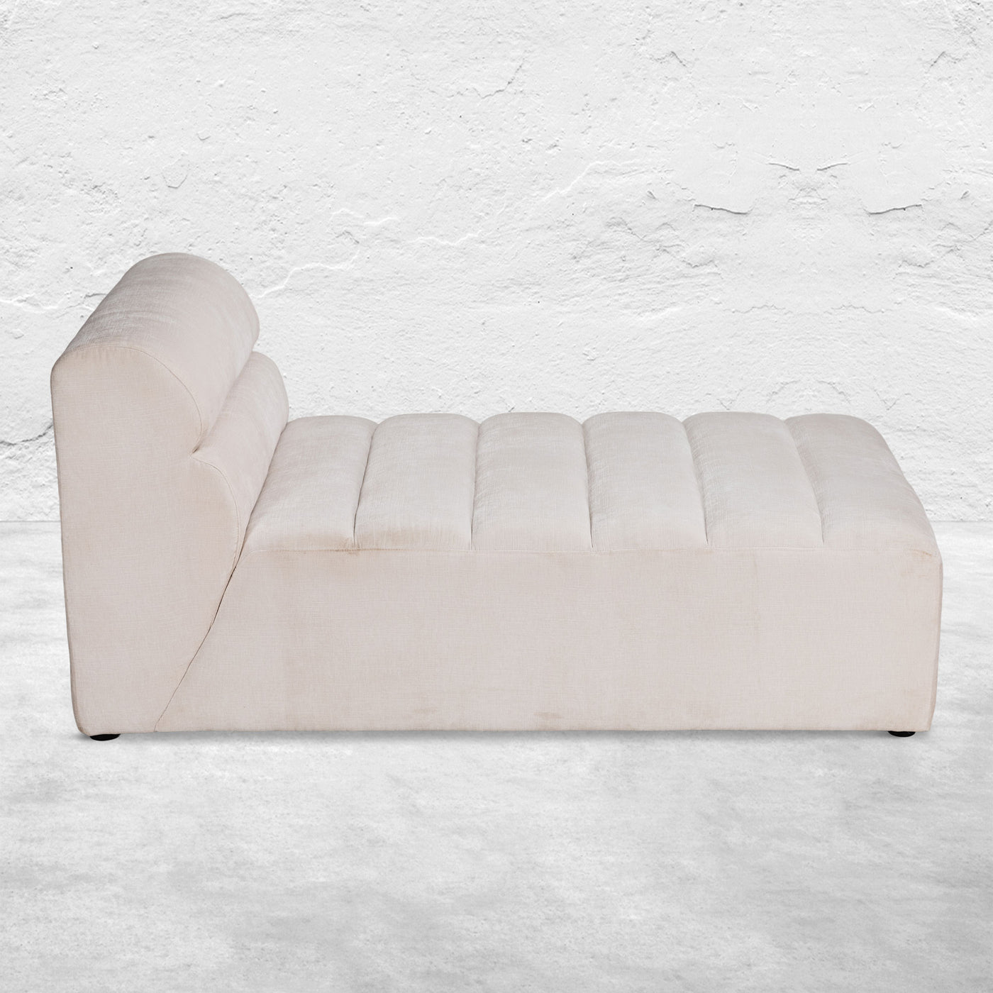 Campari Chaise In Chenille Velvet