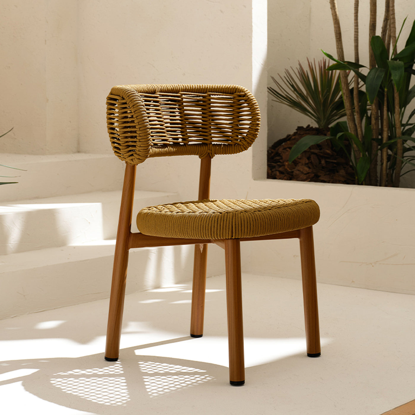 Nomad Dining Chair